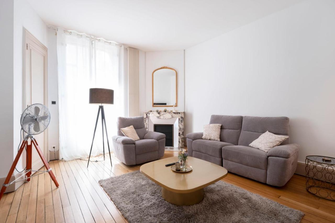 Apartamento Luxe Poincare Nancy Exterior foto