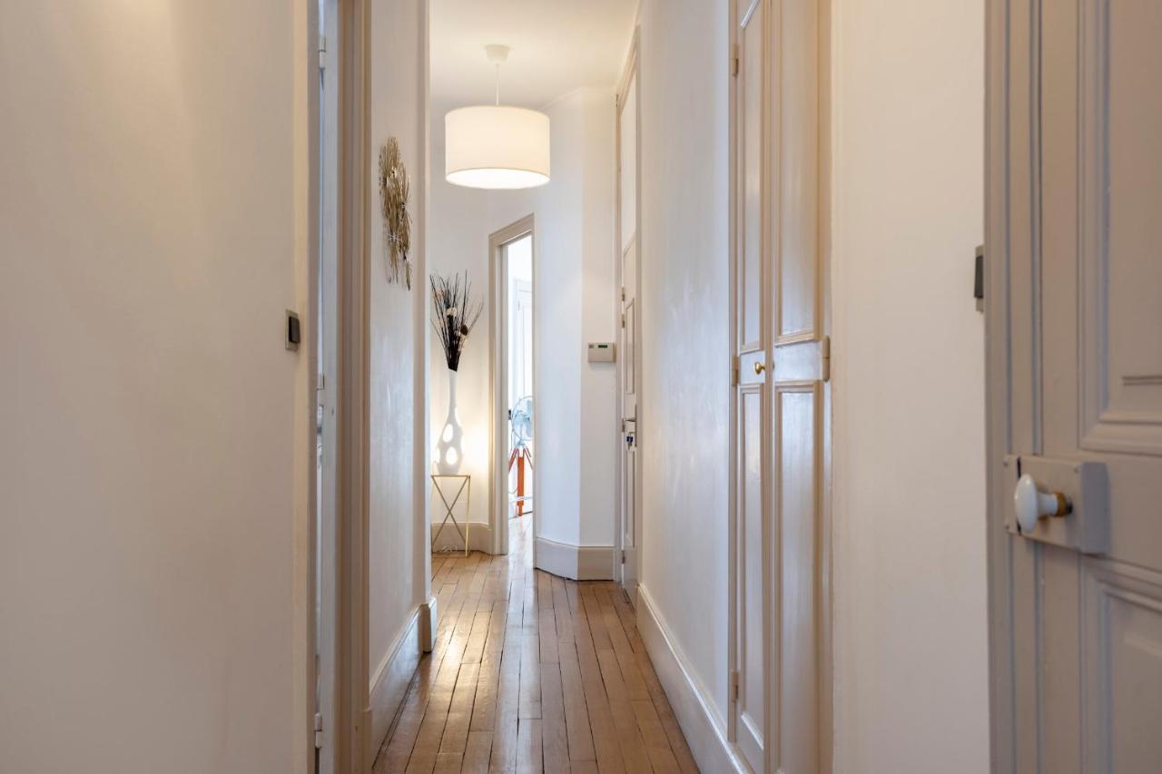 Apartamento Luxe Poincare Nancy Exterior foto